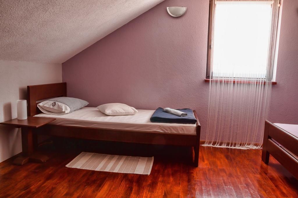 Apartments And Rooms Stefanac Slunj Phòng bức ảnh