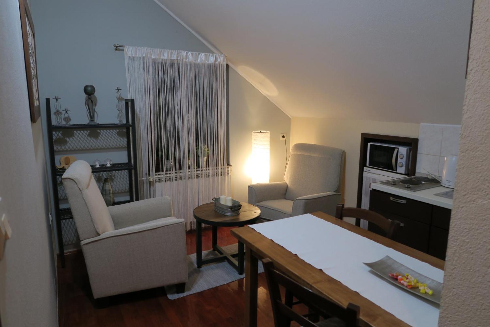 Apartments And Rooms Stefanac Slunj Ngoại thất bức ảnh