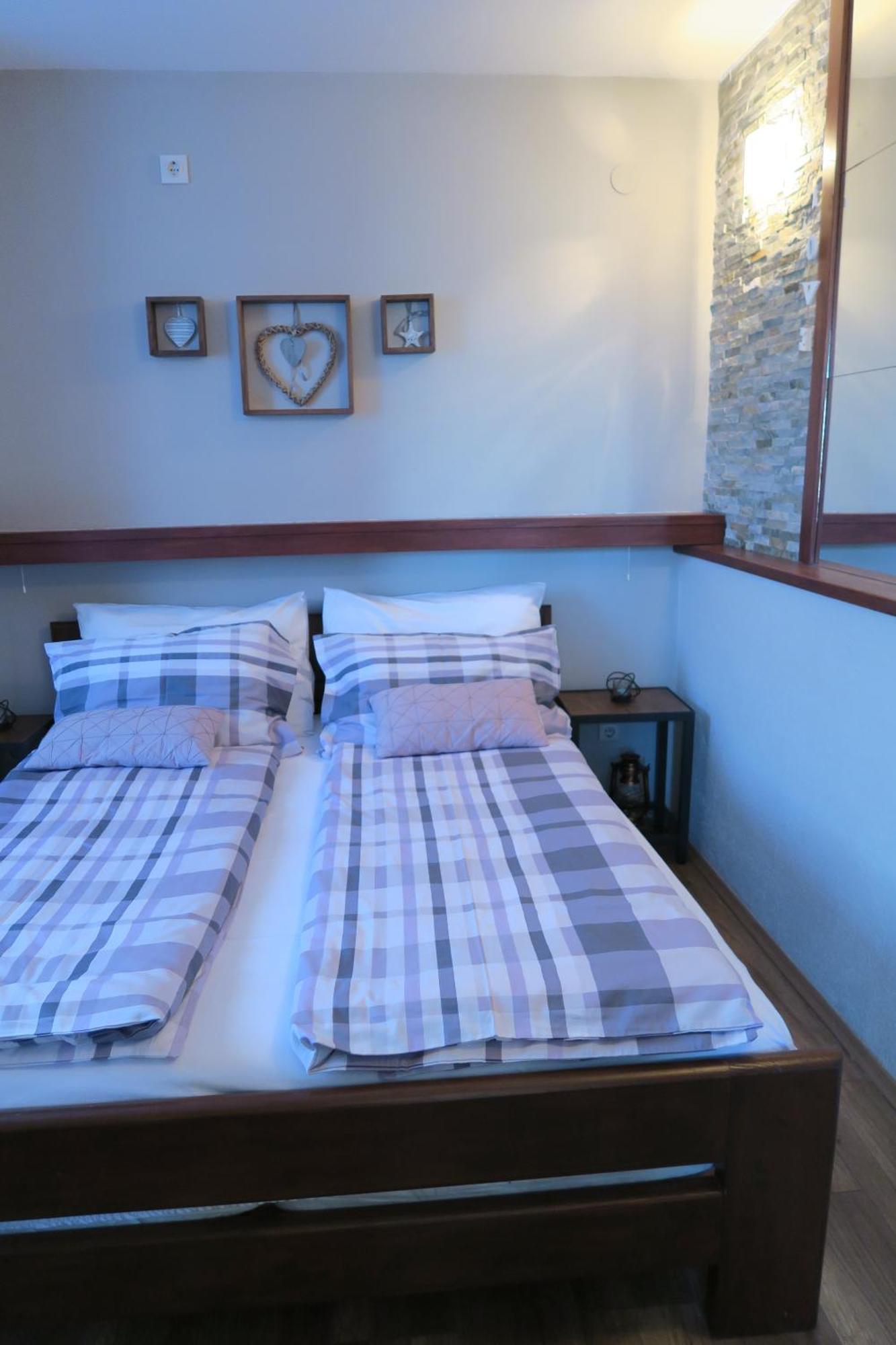 Apartments And Rooms Stefanac Slunj Ngoại thất bức ảnh