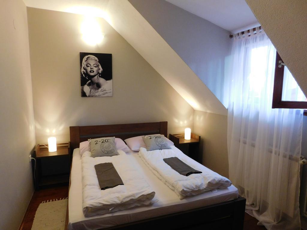 Apartments And Rooms Stefanac Slunj Ngoại thất bức ảnh